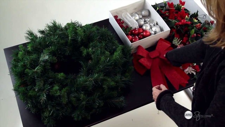 How To Decorate Your Christmas Wreath on a Budget