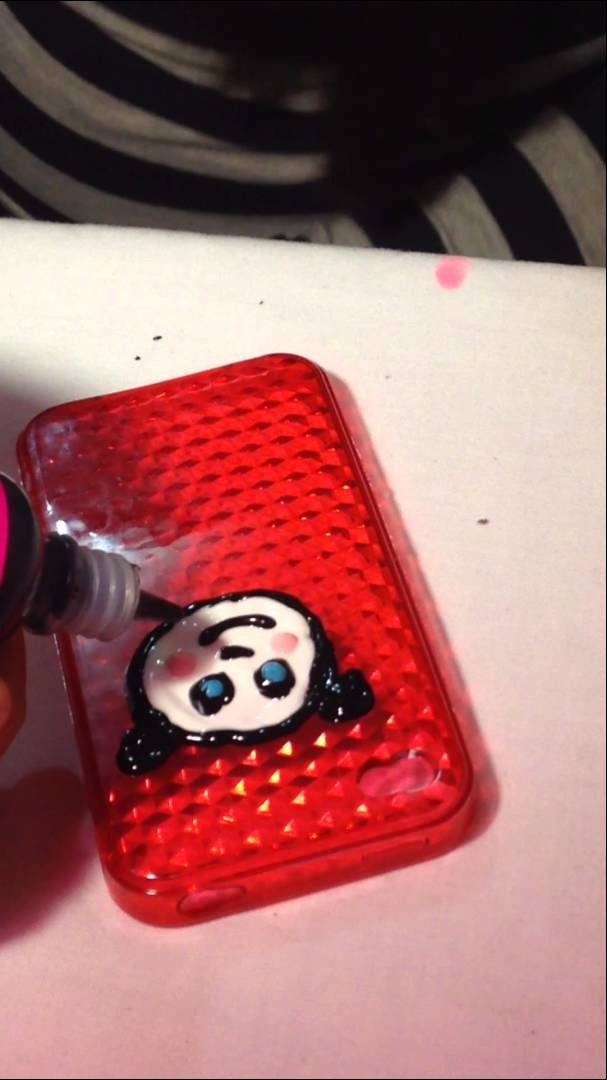How to DIY Your Phone Case ~ with Puffy Paint