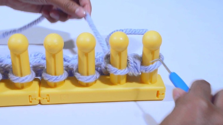 Zippy Loom - Flat Knit Stitch