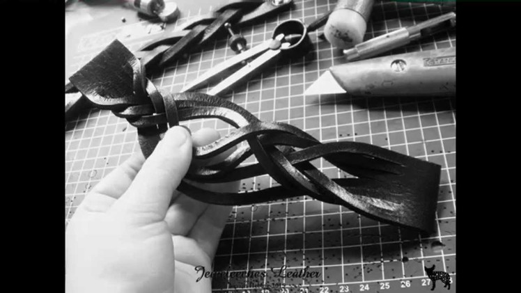 Jeweleeches: how to make a 7 strand Mystery Braid Bracelet TUTORIAL