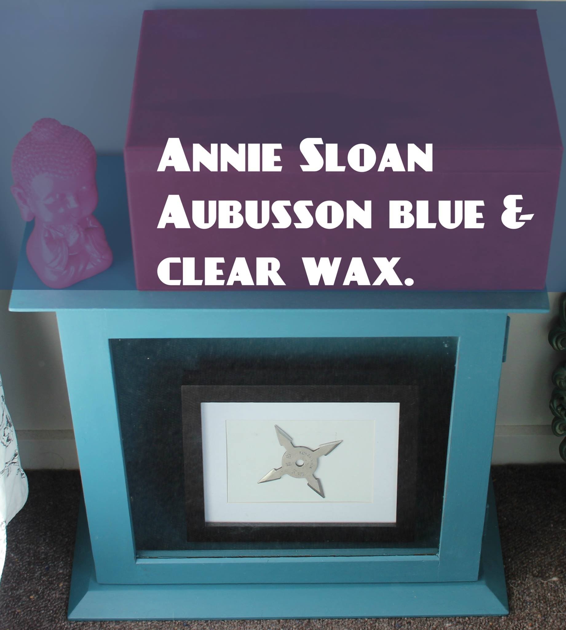 Annie Sloan chalk paint Aubusson blue: Side table. Full tutorial easy.