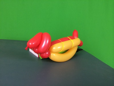 How To Make a Balloon Weiner Dog - Hot Dog Style