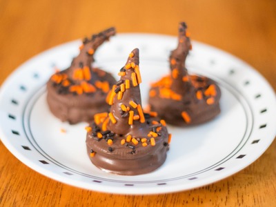 How to Make Halloween Witch Hat Treats!