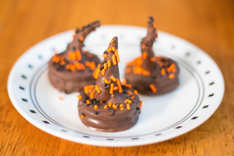 How to Make Halloween Witch Hat Treats!