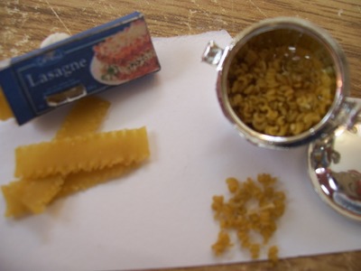How To Make Miniature Dollhouse Lasagna Noodles and Spiral Noodles