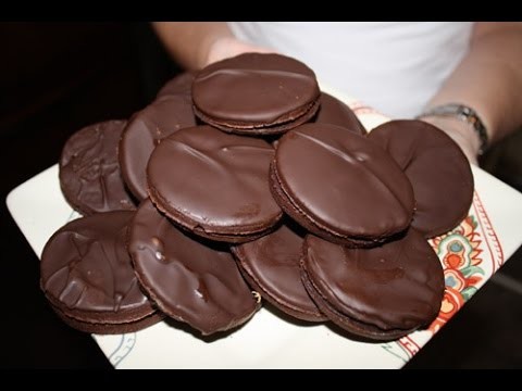 DIY | Easy Chocolate Cookie Sandwiches
