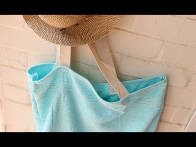 Easy upcycle craft: DIY beach towel tote bag