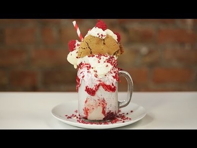 How to make an indulgent raspberry freakshake