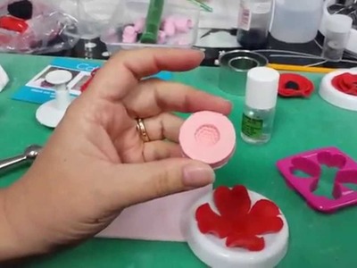 Learn how to make a gumpaste. fondant poppy - technique 1