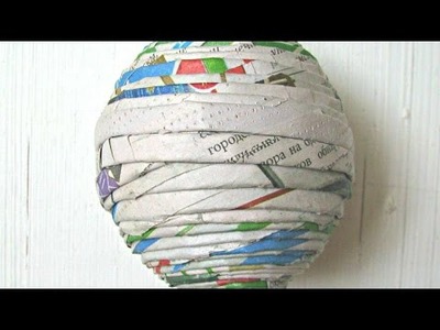 How To Make A Christmas Ornament From Newspaper - DIY Crafts Tutorial - Guidecentral
