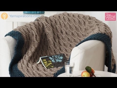 How to Crochet: Quick & Easy Thick Blanket Tutorial