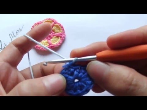 Crochet tutorial: How to crochet a flower for beginners step by step