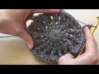 Slouchy Spiral Crochet Hat Pattern Video