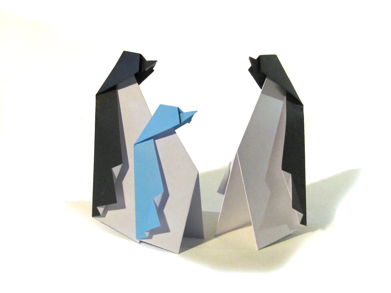 Origami Penguin - Christmas.Winter - How to make an easy origami Penguin