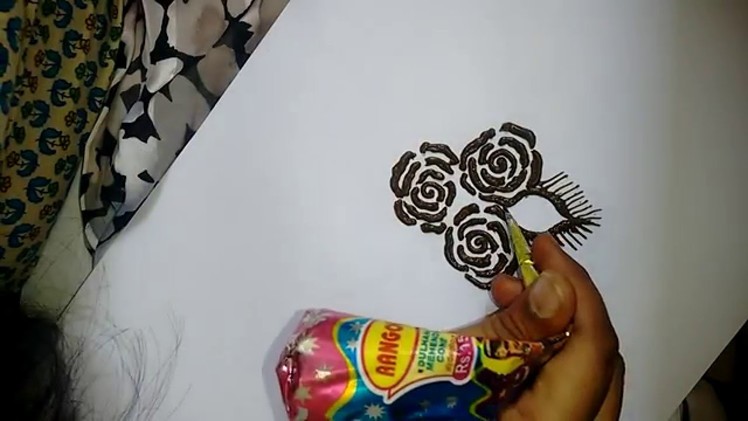 Beautiful roses mehndi design for hands-how to do easy roses with henna :Matroj Mehndi Designs