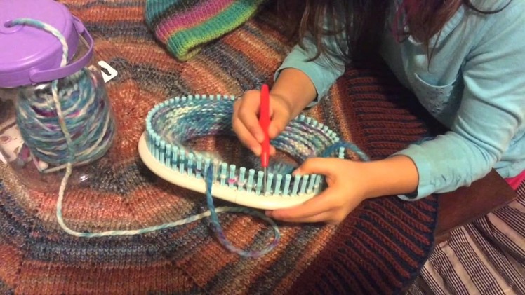 How to Loom Knit a Hat