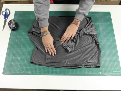 How to make a  hoody shirt