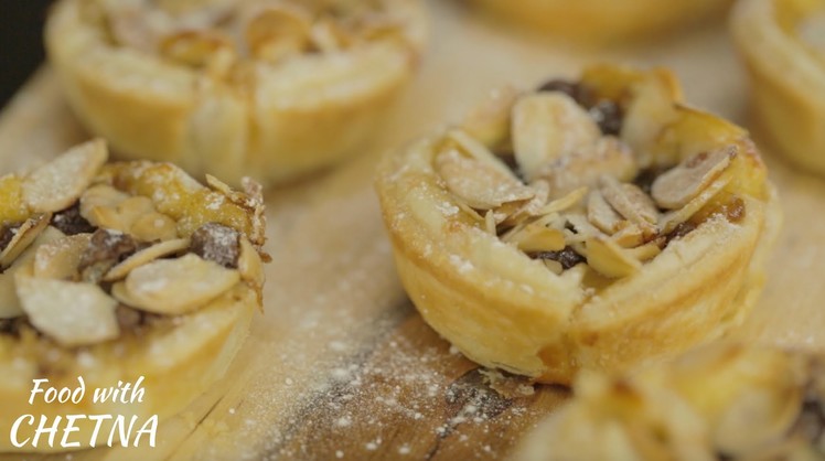 How to make delicious chocolate and custard Mince Pies!