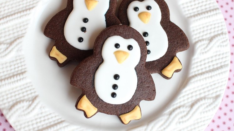 Wilton Polar Cookie cutter set- How to make a bear penguin & snow globe cookies