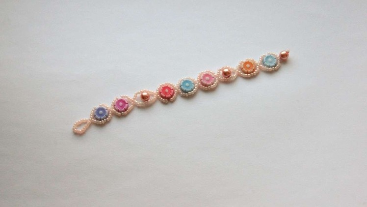 How To Make A Flower Bracelet For Girls - DIY Crafts Tutorial - Guidecentral