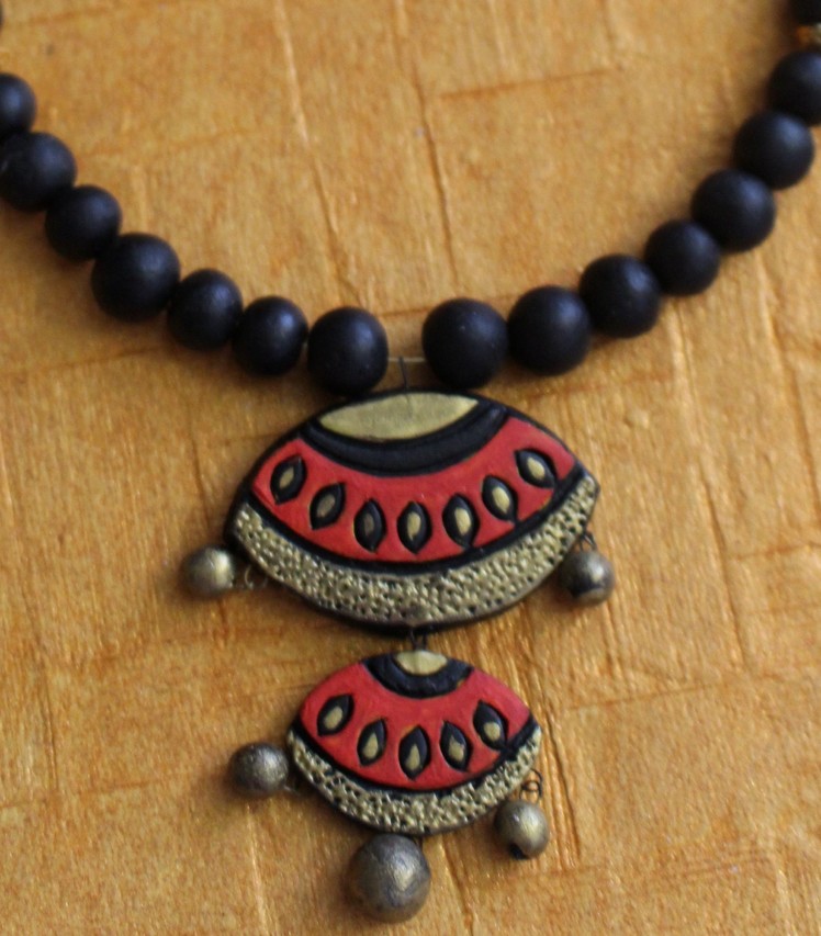 Terracotta jewelry. Tutorial on how to attach clasp using gear locks.crimp beads.