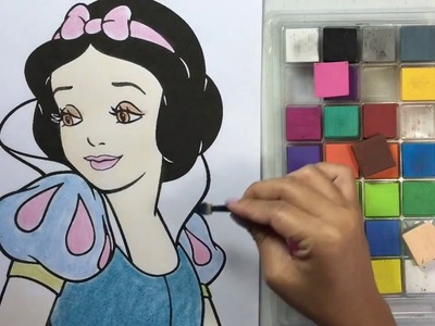 Chalk Coloring Book: DIY Color Snow White  With Chalk