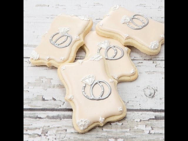 How to Decorate Elegant Engagement Cookies