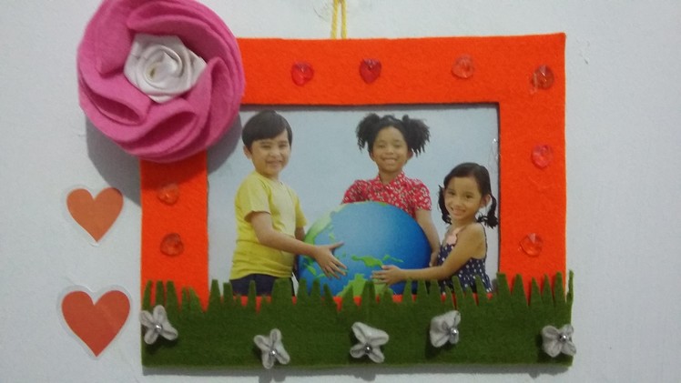 DIY photo frame ideas from cardboard and fabric