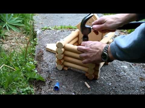 DIY Full-Scribe log house bird feeder