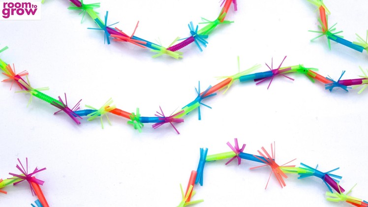 Make your own Drinking Straw Garland for Christmas