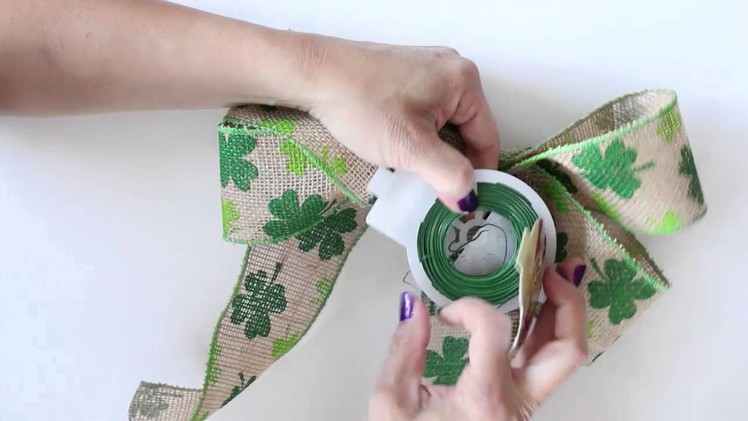 How to Make a Burlap Bow