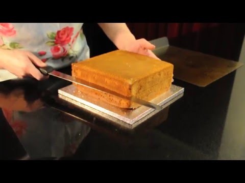How to cut a cake into even layers.
