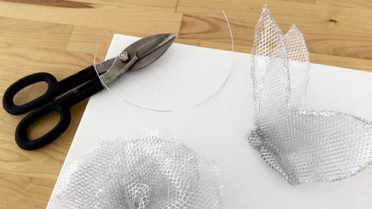How To: Make a Wire Mesh Wall Sculpture