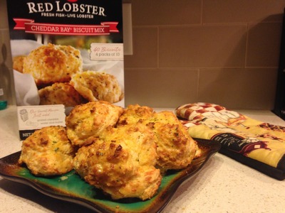DIY Red Lobster Cheddar Bay Biscuits | Cooking With Reese
