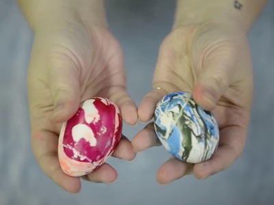 How to Color Eggs with Nail Polish