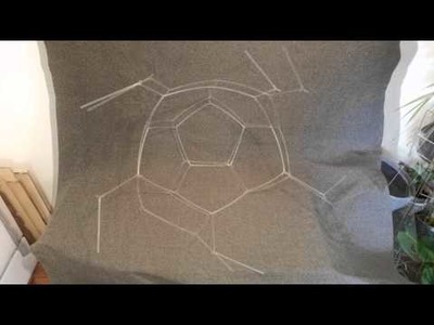 How to make an dodecahedron out of straws