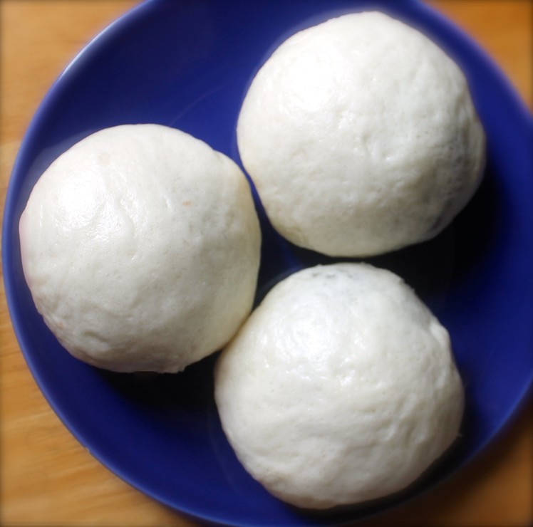 How to make steamed pau with red bean paste