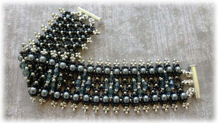 TheHeartBeading: Tutorial Netting Bracelet with Crystals and Pearls