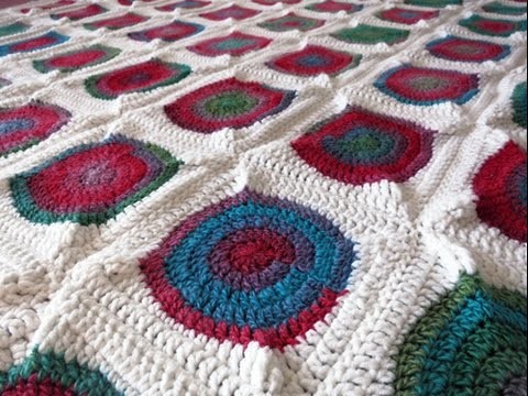 Motif of the Month March 2016 Chromatic Motif and Blanket Pattern
