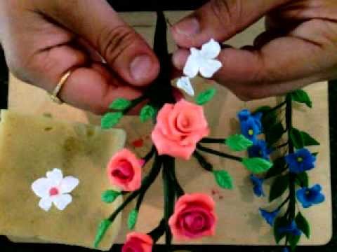 How to make Clay Flowers: Step 3: Flower making