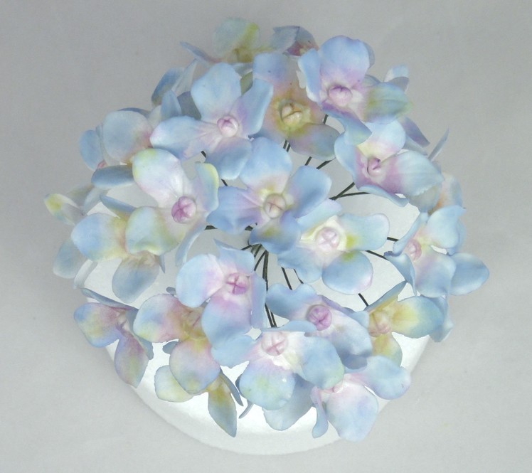 How to make Wired Hydrangea Sugar Flowers with Flower Paste.Gumpaste Tutorial Fancy Cakes by Linda