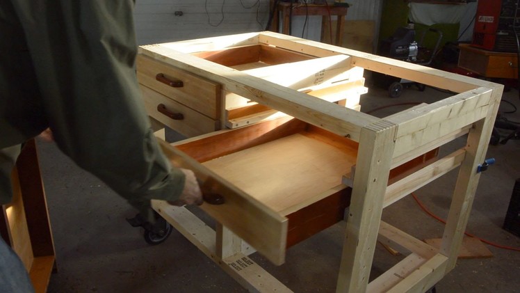 Making drawers for the workbench