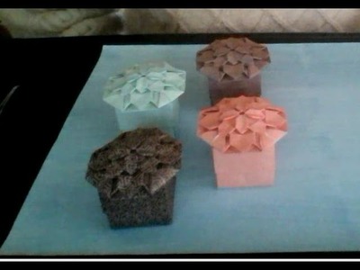 Origami Hydrangea Muffin Box