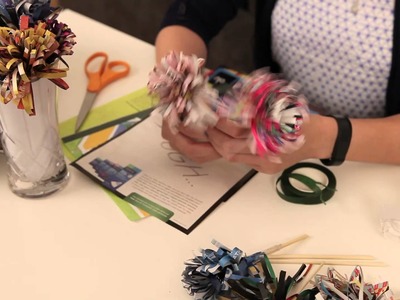 How to make Magazine Flowers. IS IT AS EASY AS IT LOOKS?