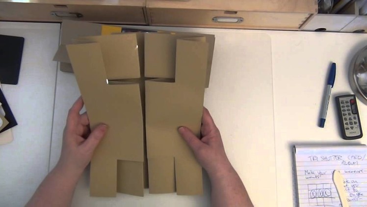 TUTORIAL FOR A BIG TRI SHUTTER CARD ALBUM WITH A PROJECT LIFE TWIST