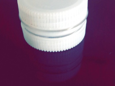 DIY: Bottle Cap Container