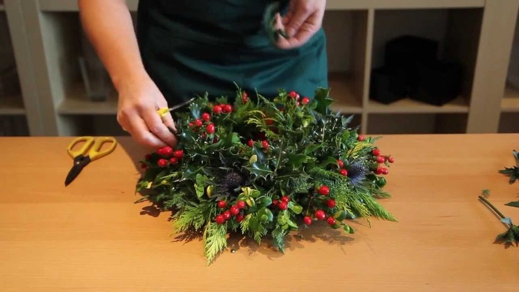 OASIS® Floral Hobby ~ How to ~ Christmas Wreath