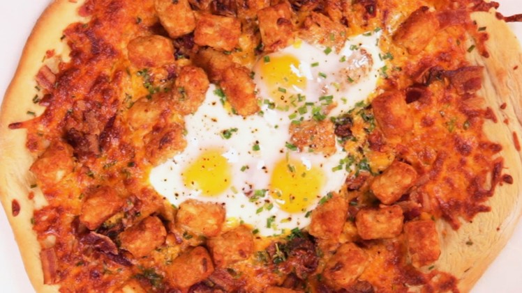 This Breakfast Pizza Will Make You Drool