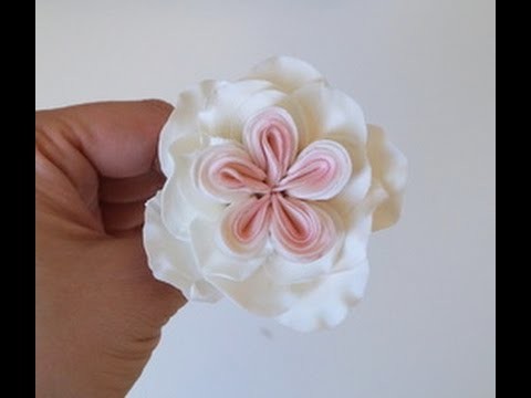 Cake decorating - how to make a gumpaste cabbage rose