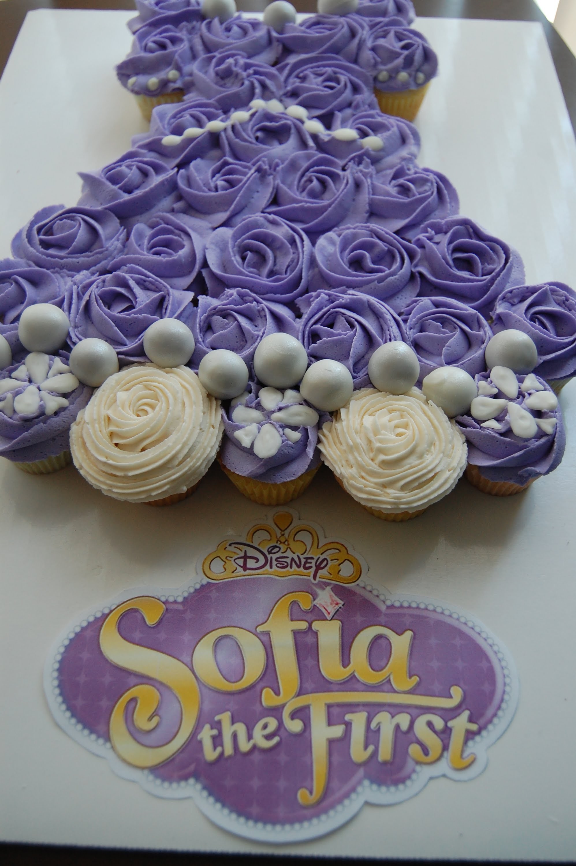 How to make a Sofia the First cupcake Dress